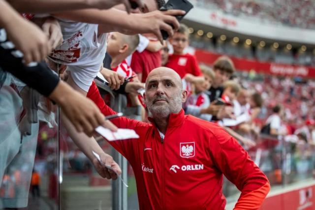 今日足球比赛直播-【解码波兰】一辆待拆解的老爷车